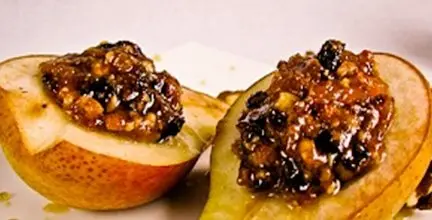 Груши с орехами Груши с орехами